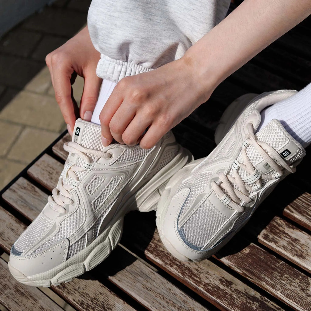 Women’s Lightweight Breathable Running Shoes